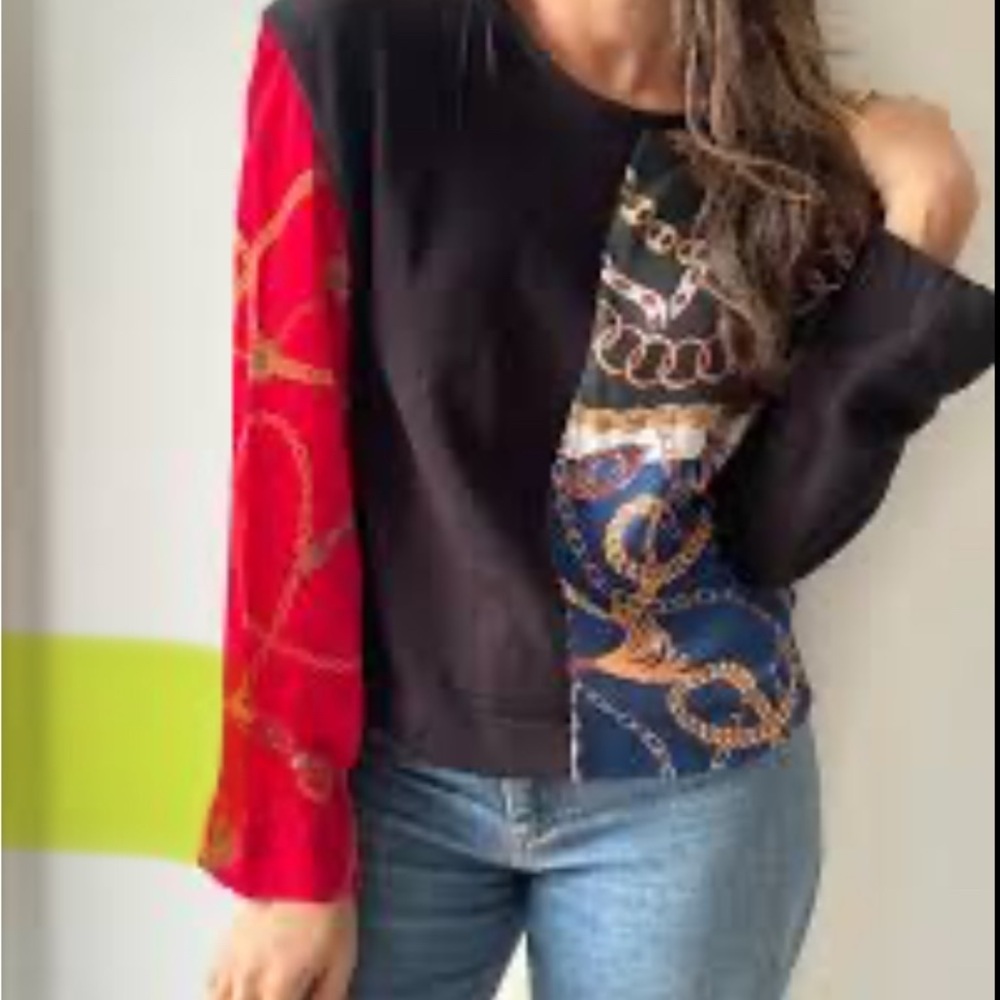 Zara Colorblock Chain Print Blouse